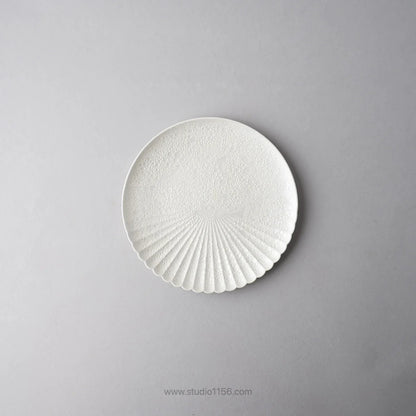 有田焼 片菊割プレート(S) 16.5cm